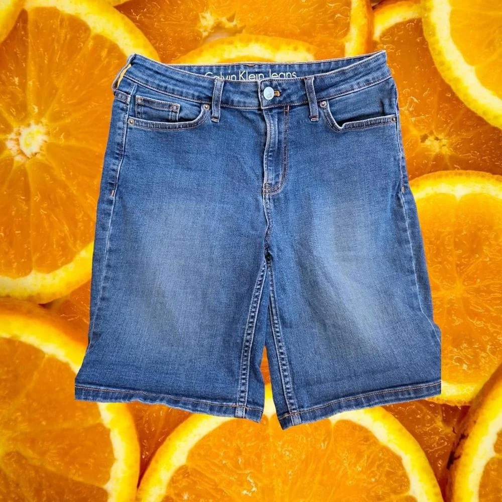 Calvin‎ Klein Jeans Bermuda Denim Shorts Size 6
